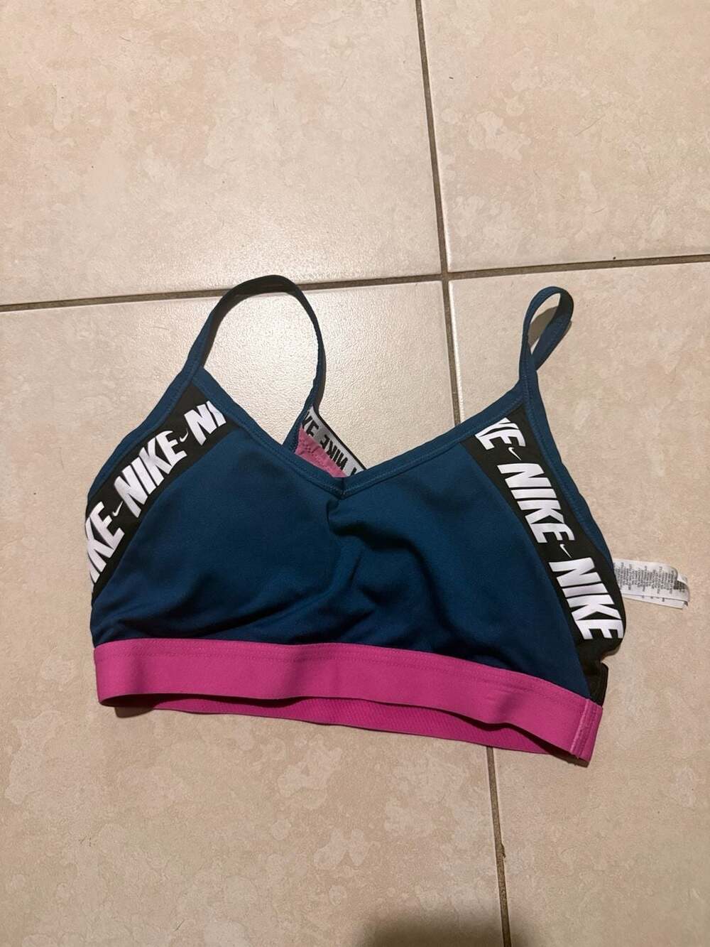 Nike Women's Indy Dry-Fit Light Support Logo Sports Bra - Medium DB4639-432